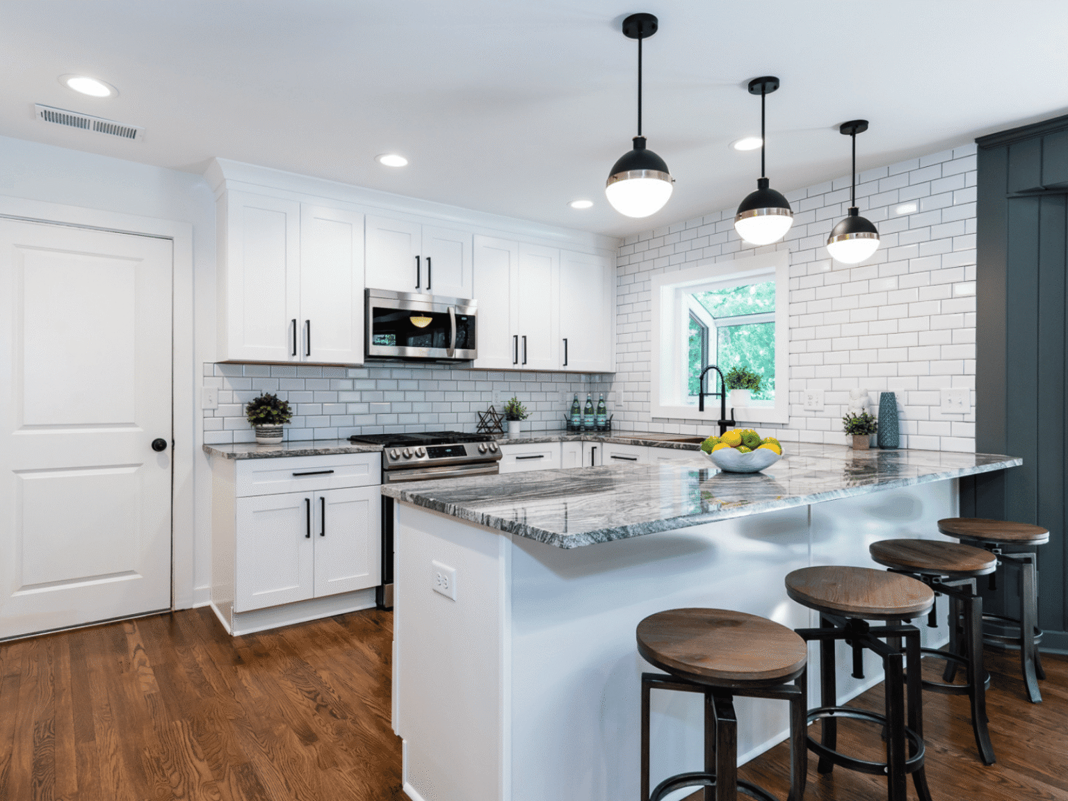 Kitchens_43_Resized